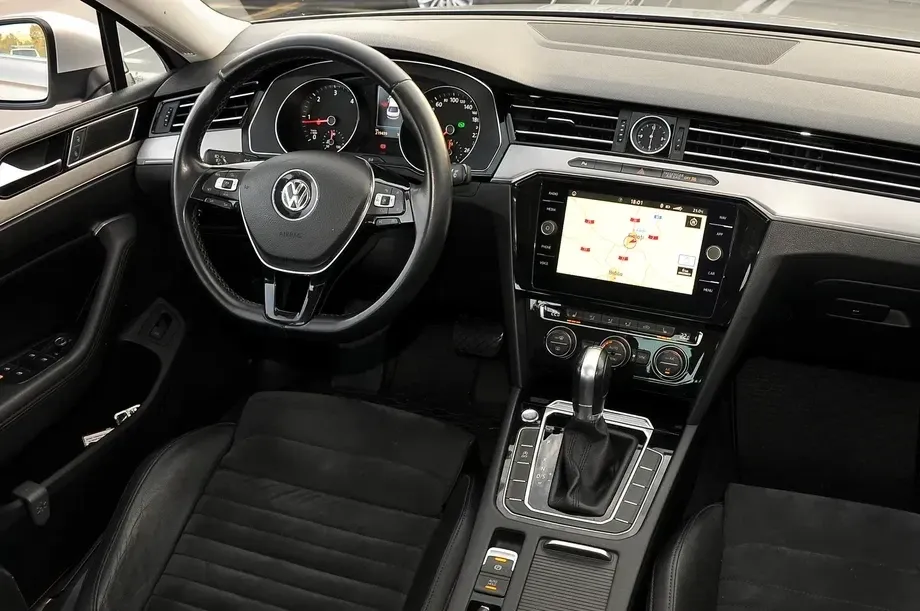 Volkswagen Passat B8 2.0 TDI DSG Highline — imagine 4