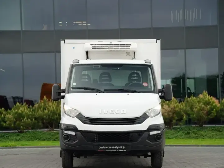 Iveco DAILY 35-150 / FRIGIDER / THERMO KING / MANUAL / TWIN / 3 LOCURI /