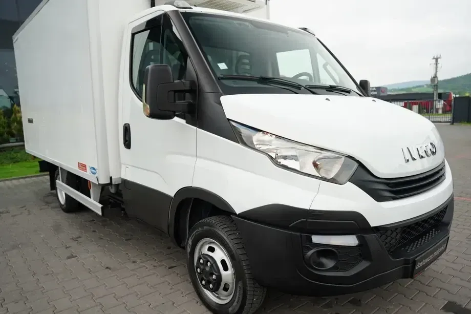 Iveco DAILY 35-150 / FRIGIDER / THERMO KING / MANUAL / TWIN / 3 LOCURI / — imagine 10