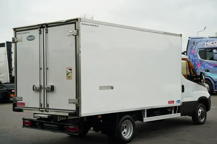 Iveco DAILY 35-150 / FRIGIDER / THERMO KING / MANUAL / TWIN / 3 LOCURI / — imagine 8