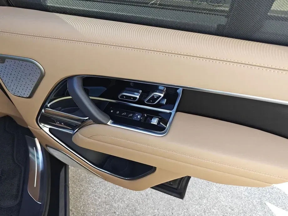 Land Rover Range Rover V 3.0 I6 D350 MHEV Autobiography — imagine 9