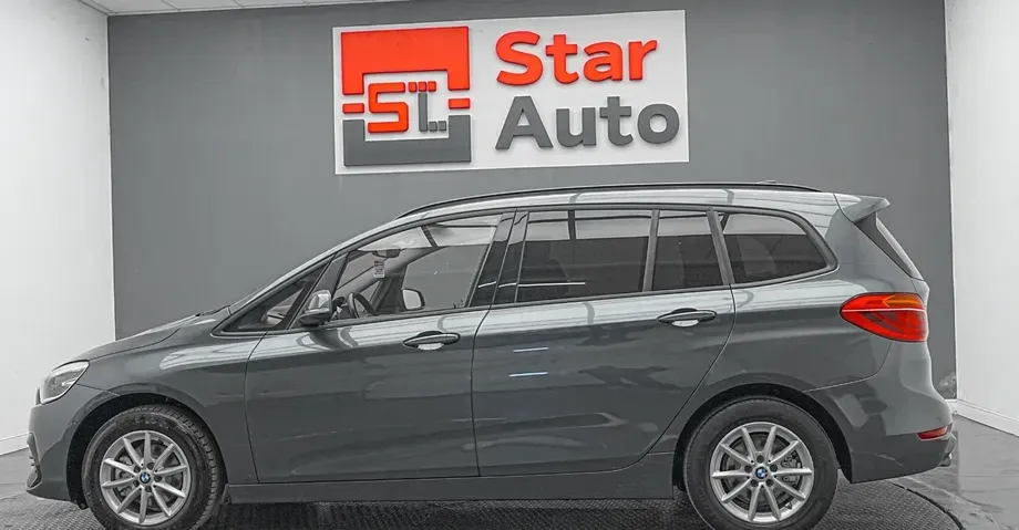 BMW Seria 2 216d Advantage — imagine 10