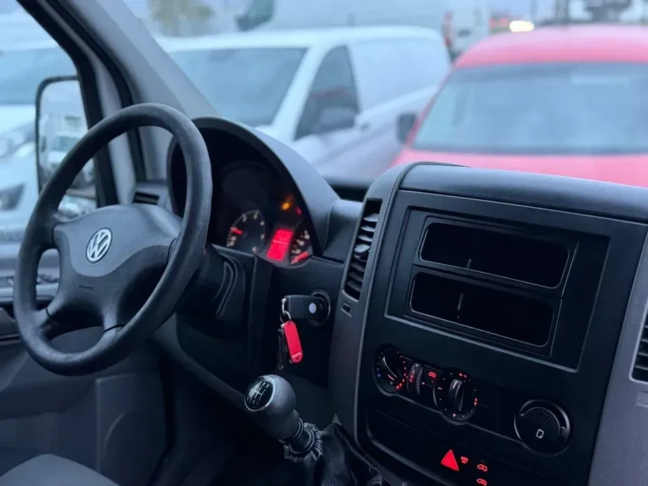 Volkswagen CRAFTER - VARIANTA LUNGA — imagine 9