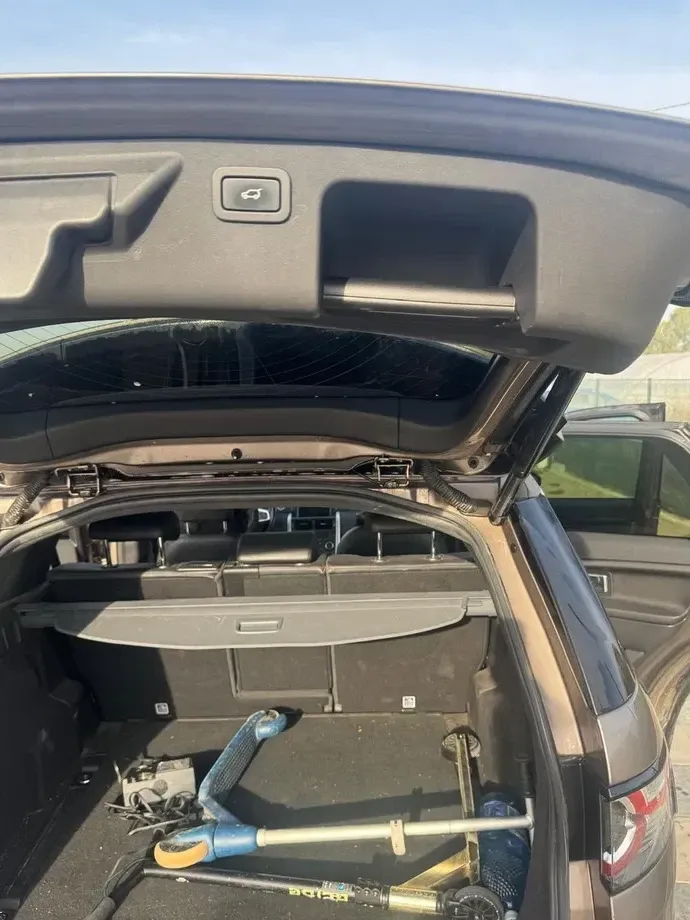 Land Rover Discovery Sport — imagine 7