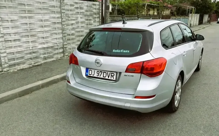 Opel Astra J 1.7 CDTI — imagine 3