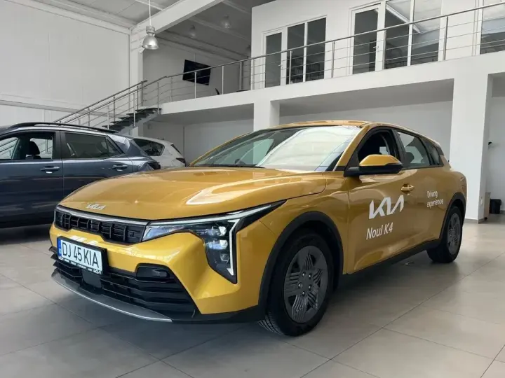 Kia K4
