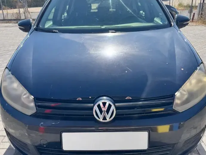 Volkswagen Golf VI