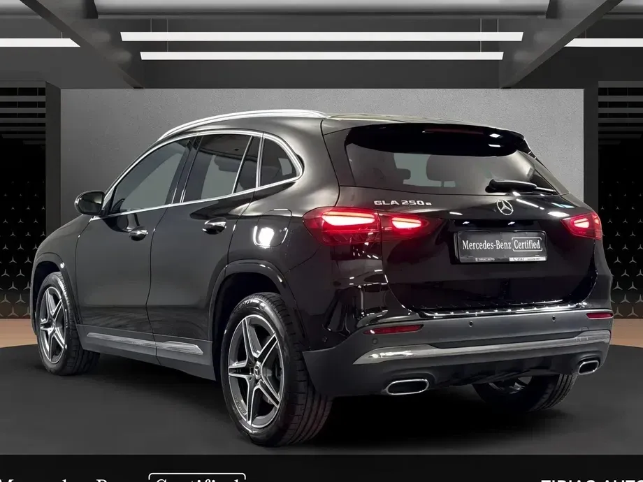 Mercedes-Benz GLA — imagine 4