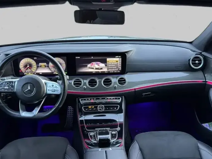 Mercedes-Benz E W213 220 d 4MATIC 9G-TRONIC AMG Line