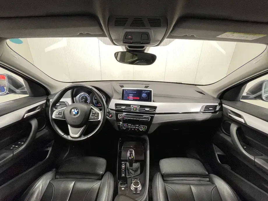 BMW X2 xDrive18d Aut. Advantage — imagine 7