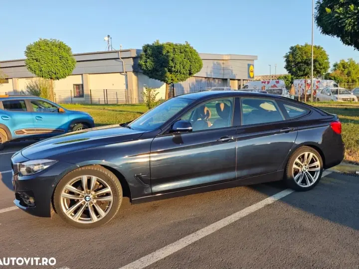 BMW Seria 3 F30/F31/F34 [2011 - 2019] 320d Aut. Sport Line
