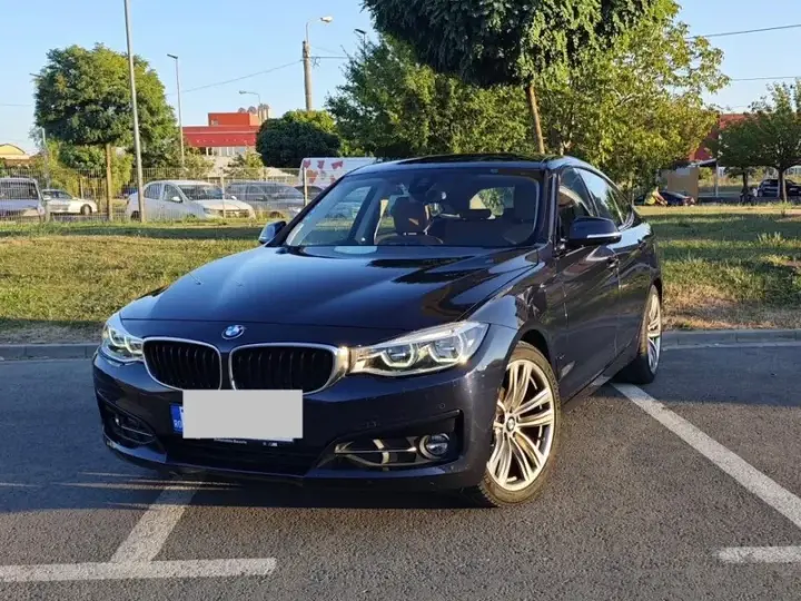 BMW Seria 3 F30/F31/F34 [2011 - 2019] 320d Aut. Sport Line