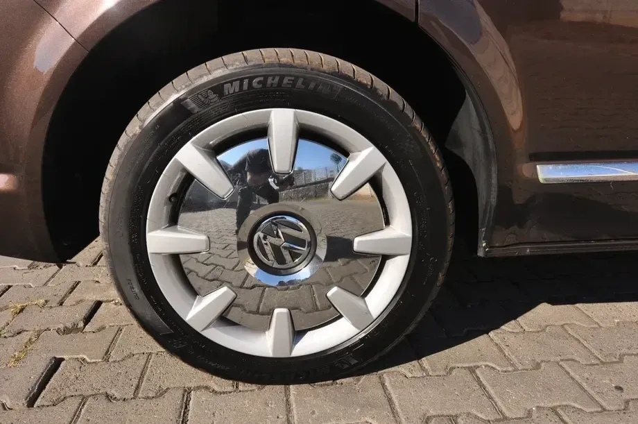 Volkswagen Multivan T6 — imagine 8