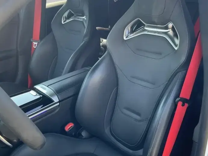 Mercedes-Benz C 63 AMG S E Performance AMG Speedshift MCT9G AMG Sondermodell