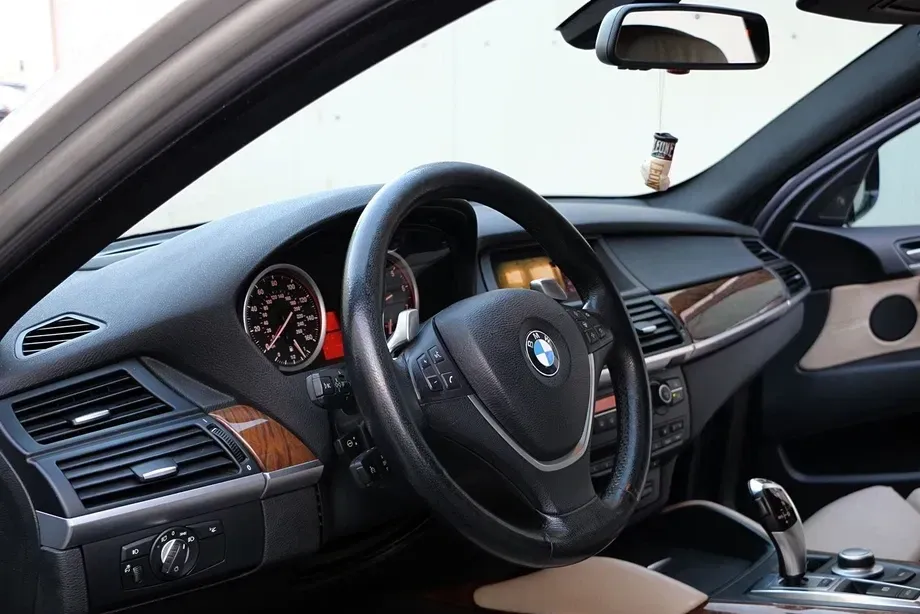 BMW X6 — imagine 9