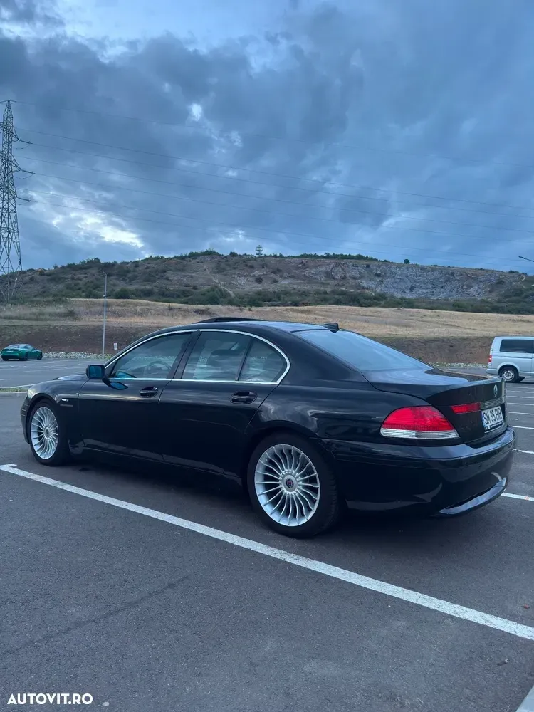 BMW Seria 7 E65/E66 [2001 - 2008] 745i A — imagine 5