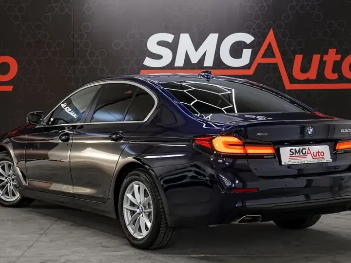 BMW Seria 5 G30/G31 530i xDrive AT MHEV