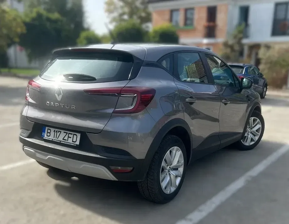 Renault Captur TCe 90 Equilibre — imagine 6