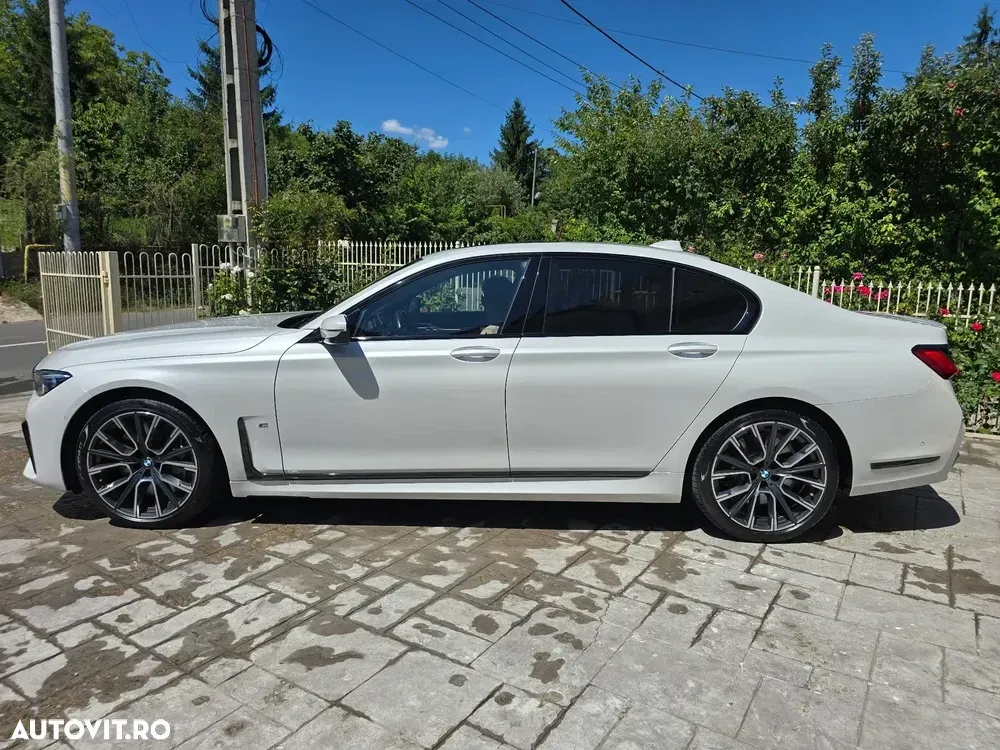 BMW Seria 7 G11/G12 [2015 - 2022] 750i xDrive — imagine 6