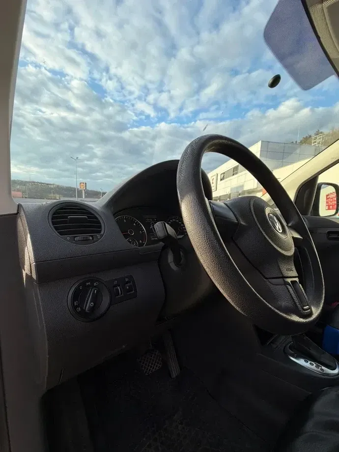 Volkswagen Caddy — imagine 7