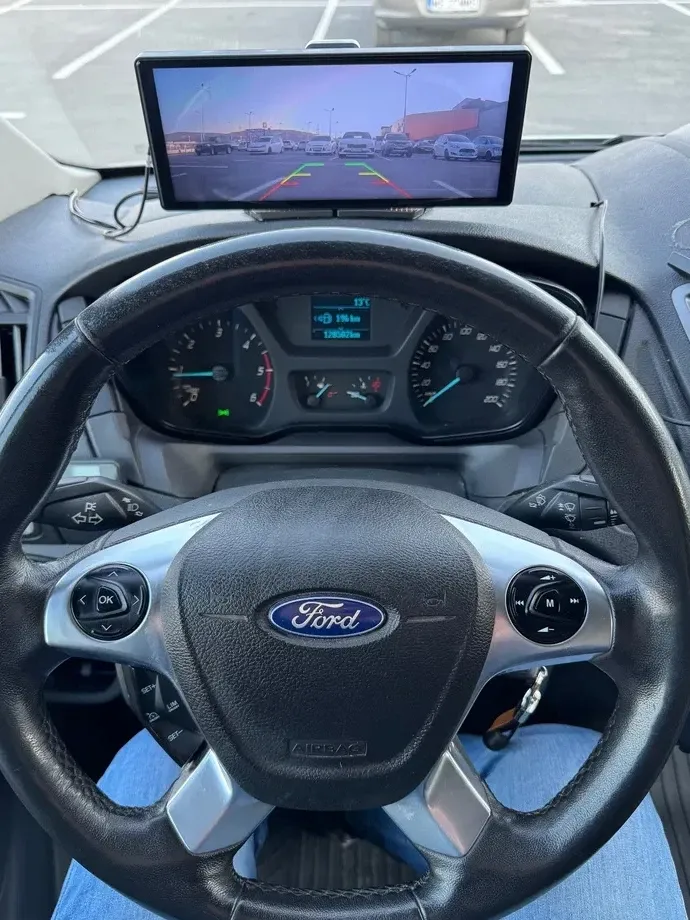 Ford Transit — imagine 7