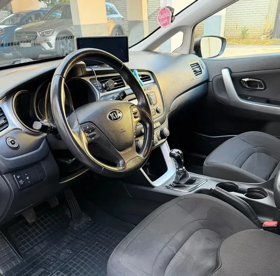 Kia Cee`d II — imagine 9
