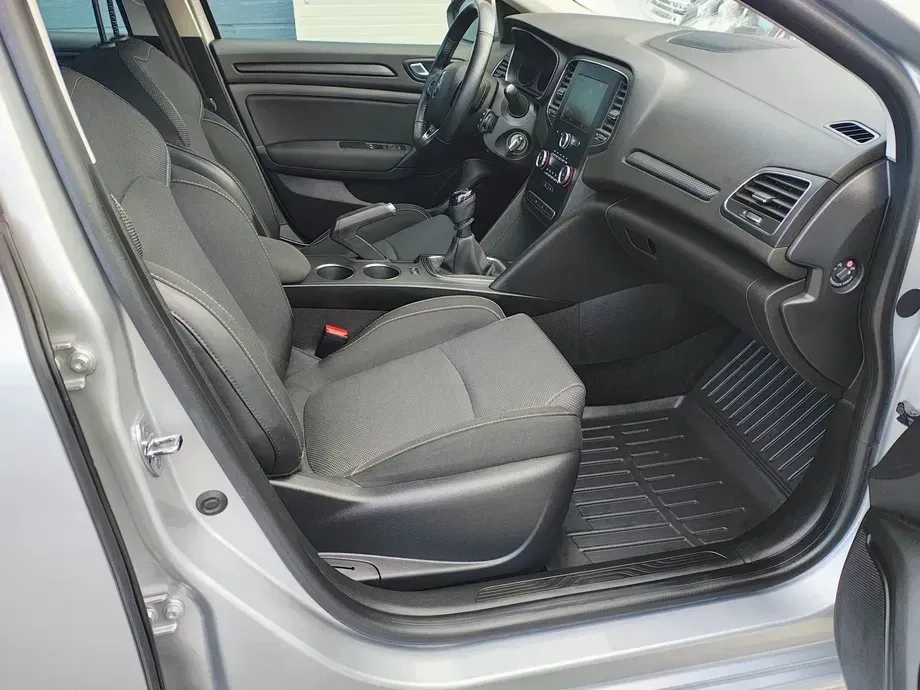 Renault Mégane IV dCi 95 FAP LIMITED — imagine 6