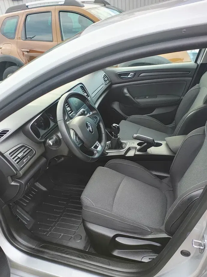 Renault Mégane IV dCi 95 FAP LIMITED — imagine 9