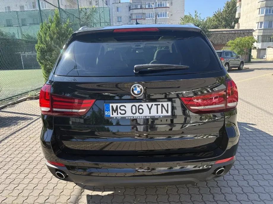 BMW X5 F15 xDrive30d — imagine 8
