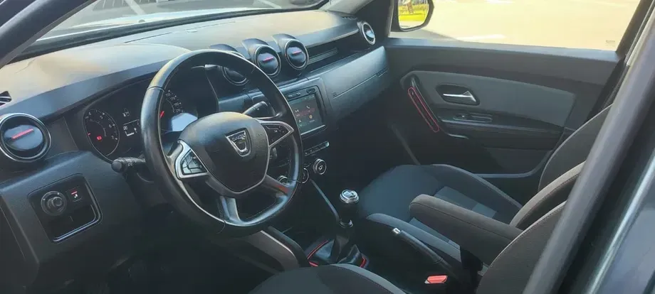 Dacia Duster — imagine 10