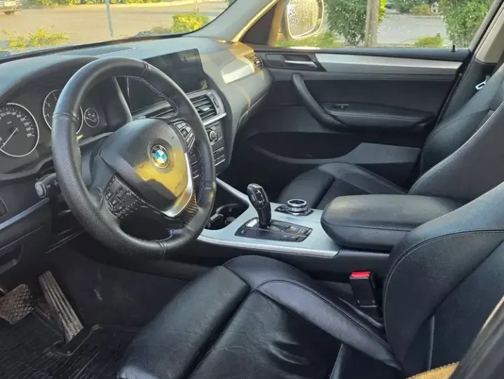 BMW X3 F25