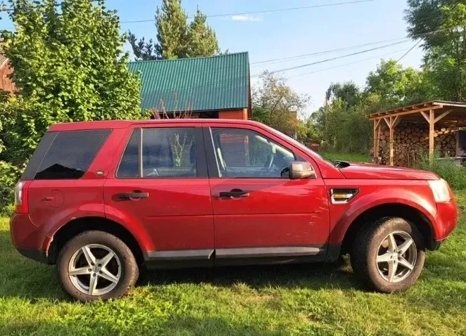 Land Rover Freelander II — imagine 2