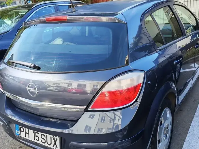 Opel Astra H