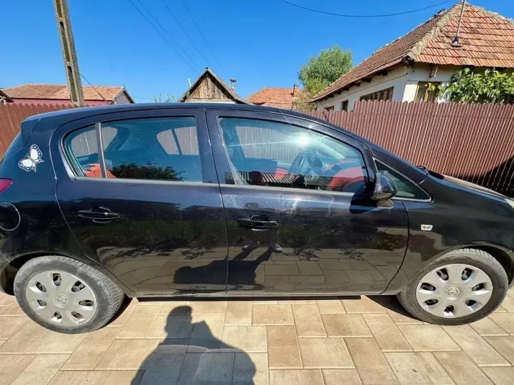 Opel Corsa D 1.2i Enjoy