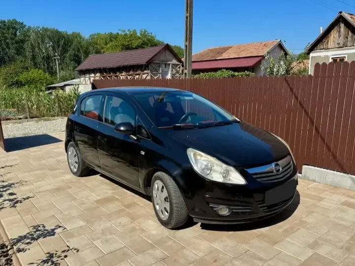 Opel Corsa D 1.2i Enjoy