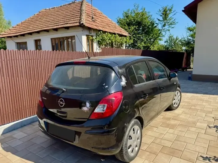Opel Corsa D 1.2i Enjoy