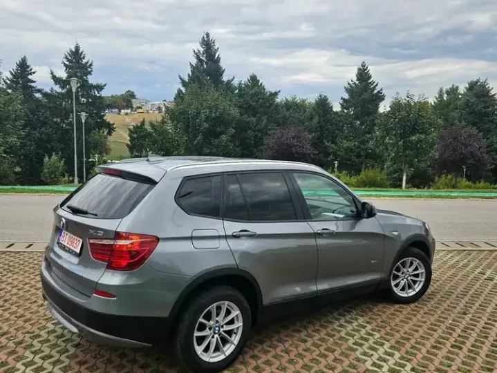 BMW X3 F25