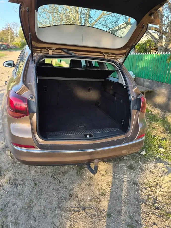 Opel Astra J — imagine 7