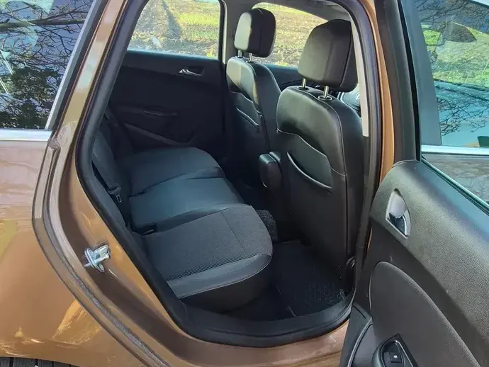Opel Astra J