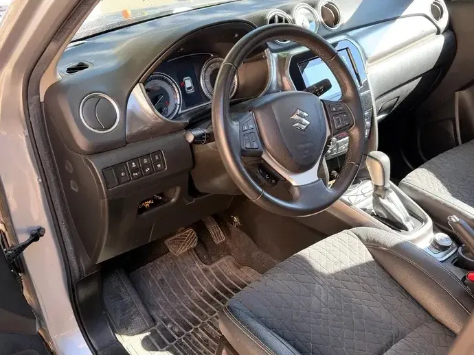 Suzuki Vitara IV