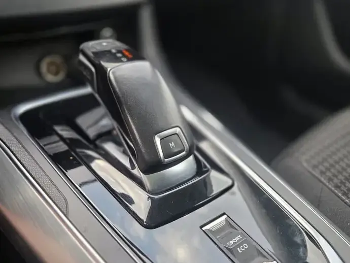 Peugeot 308 II