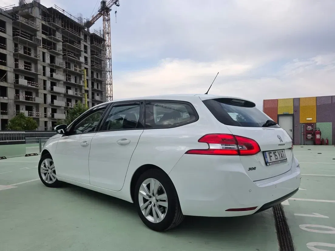 Peugeot 308 II — imagine 10