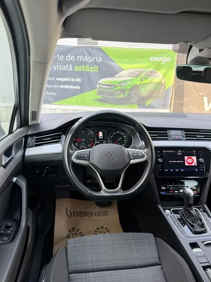 Volkswagen Passat — imagine 8