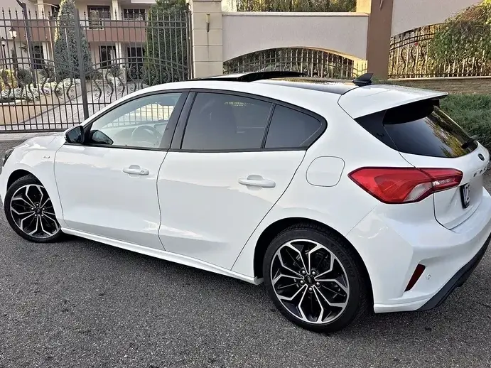 Ford Focus MK4