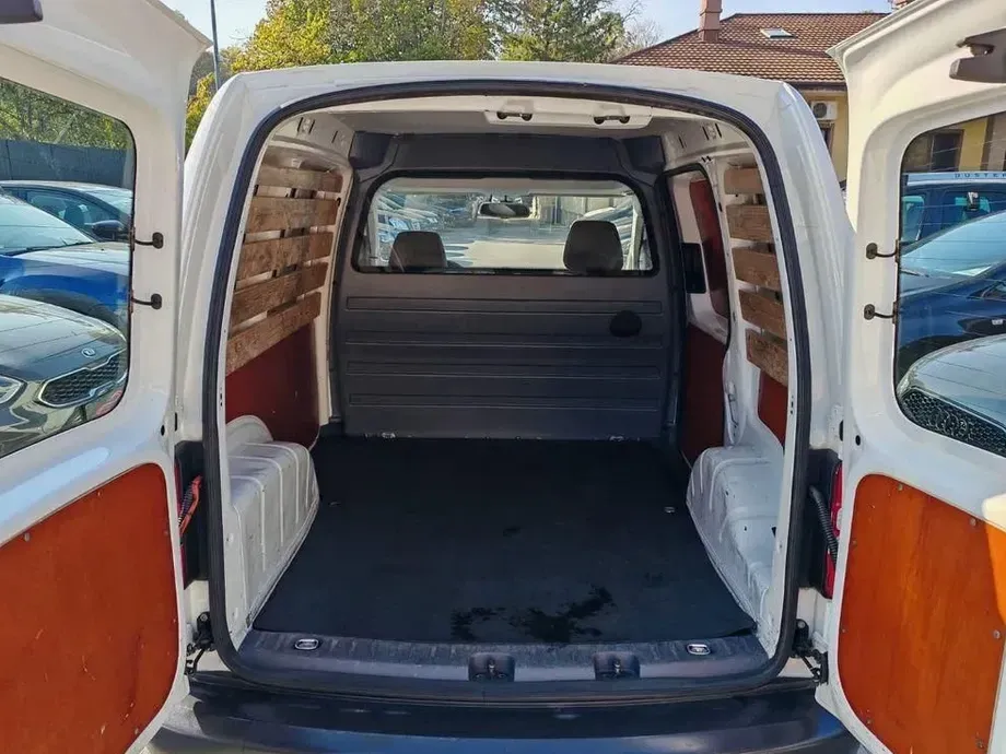 Volkswagen Caddy — imagine 9