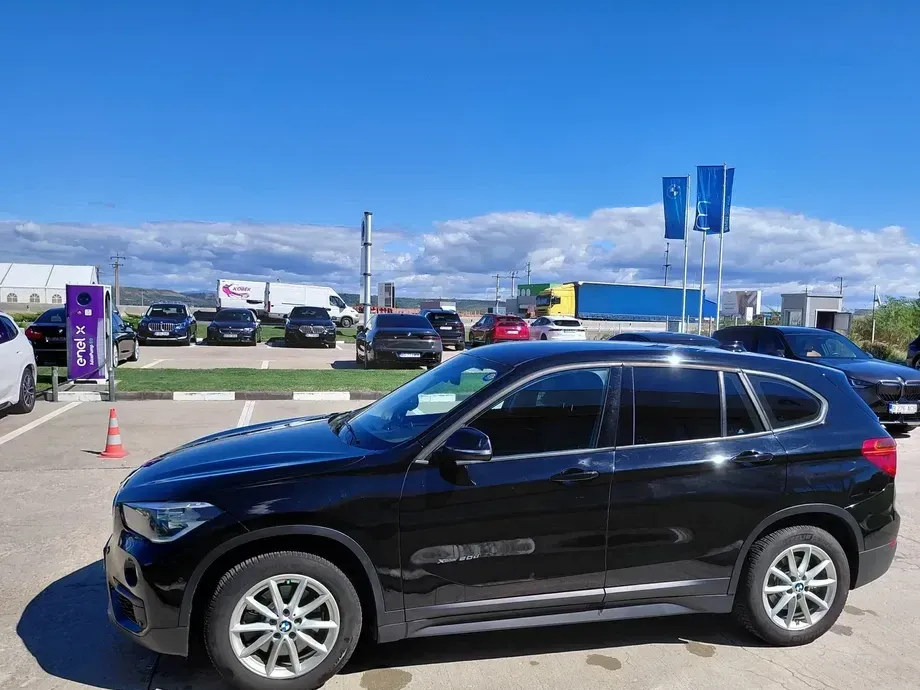 BMW X1 F48 — imagine 9