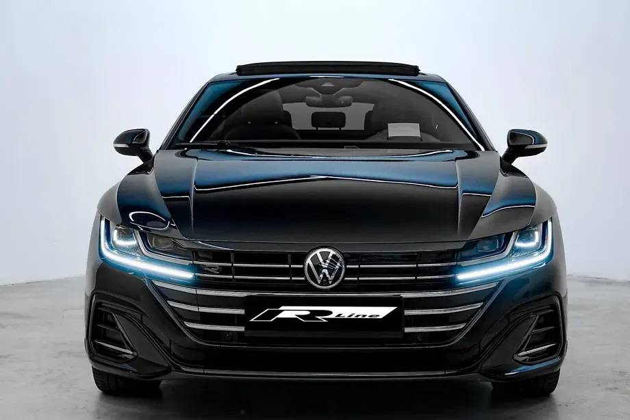Volkswagen Arteon 1.4 eHybrid OPF DSG R-Line — imagine 4
