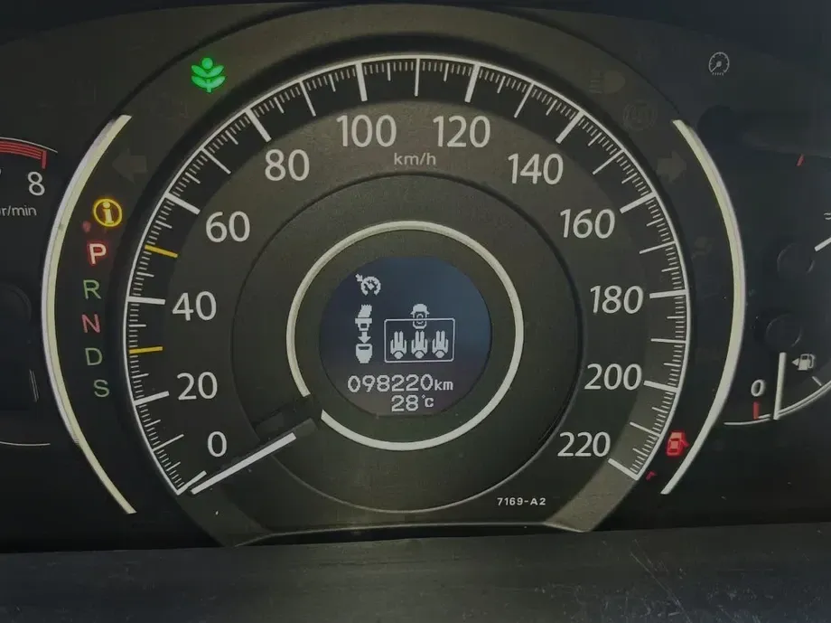 Honda CR-V — imagine 8