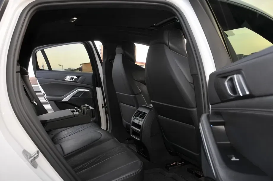 BMW X6 G06 xDrive40i AT MHEV — imagine 10
