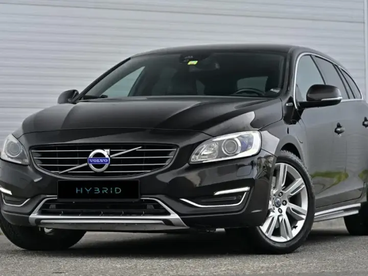 Volvo V60 I